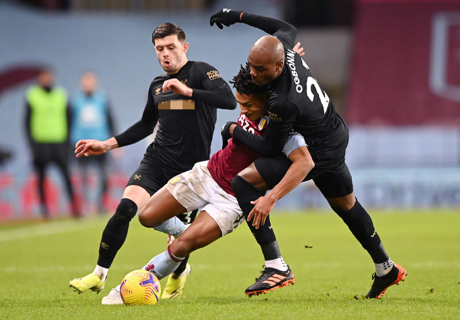 在另一场比 在另一场比