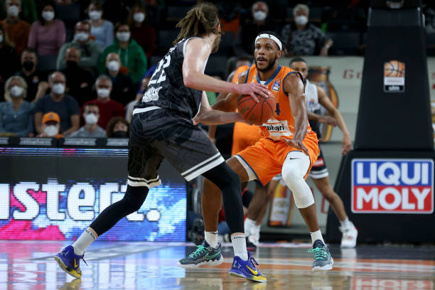 新的动力 新的动力