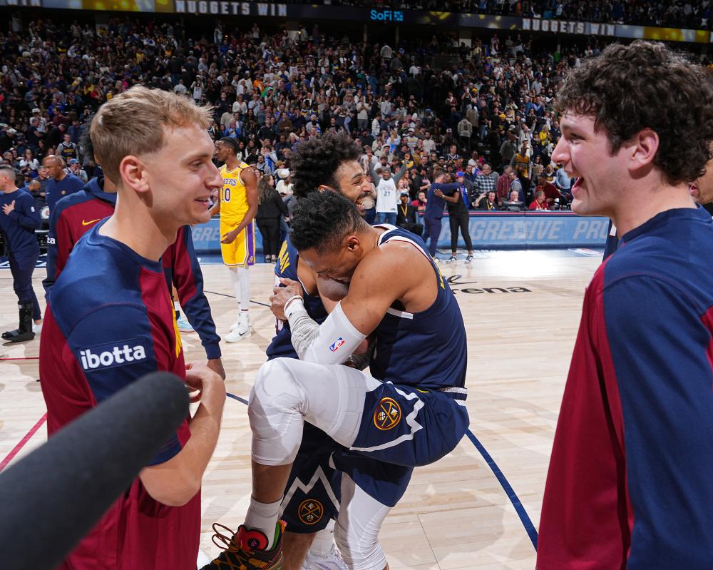 中并不鲜见 中并不鲜见